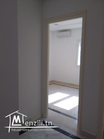 Bureau haut standing dans un emplacement strategique