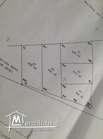 un terrain à vendre à kélibia cantactez 50522361