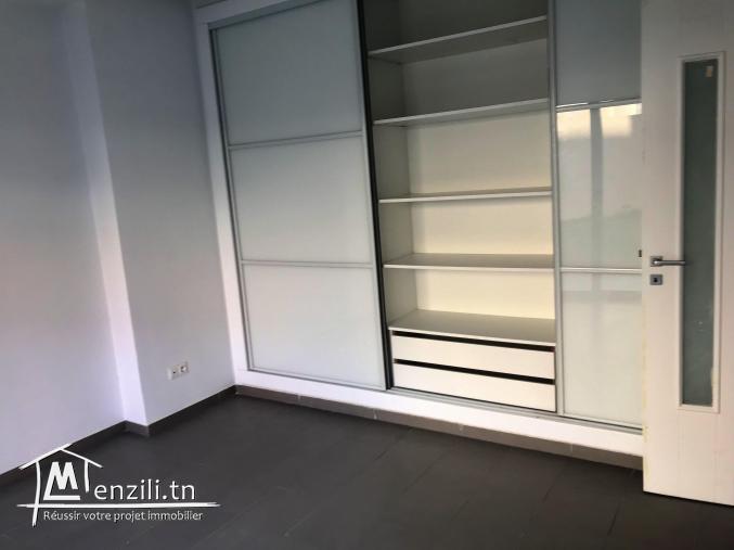 appartement avec piscine à Gammarth zone touristique