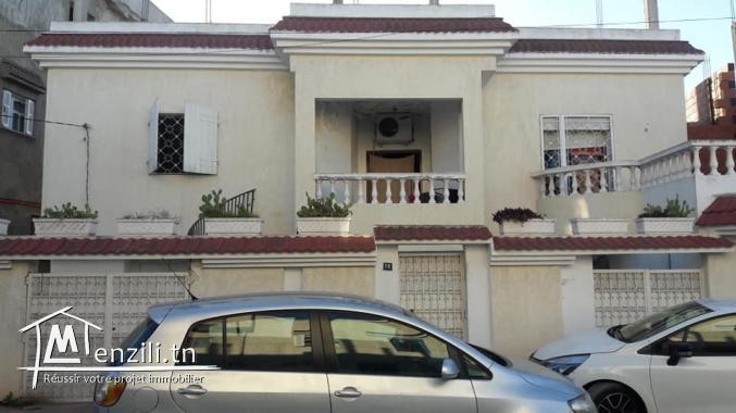 vends villa de 4 maison