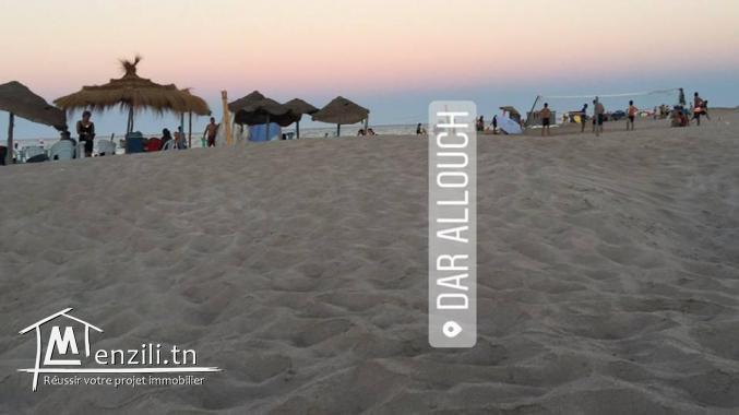 للبيع قطع ارض على البحر في دار علوش 95885014