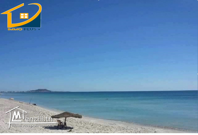 terrain zone touristique sur la route a la plage ain grinz kelibia