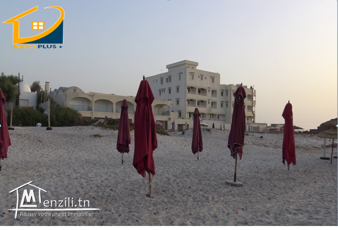 terrain zone touristique sur la route a la plage ain grinz kelibia