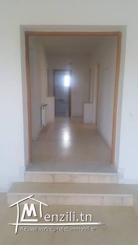 a louer villa / mois