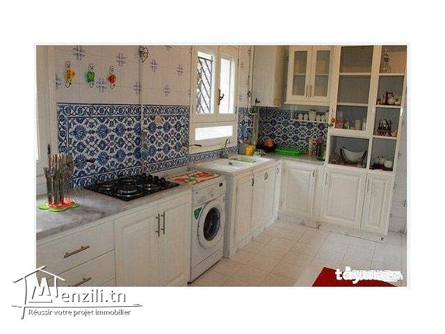 Un duplex de 240 m² sur un terrain de 175 m² à Hammamet Nord à 390