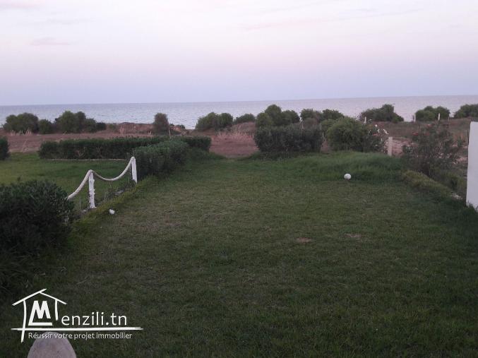 maison vue sur mer a la plage kerkouane