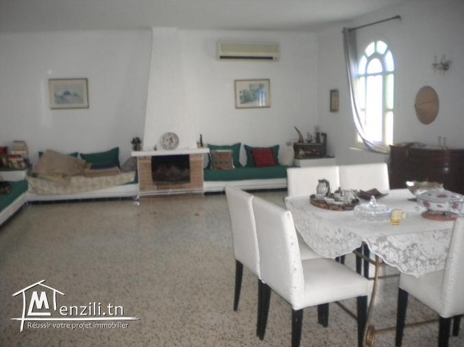 Un étage de villa meublé à Hammamet à 1000 DT par mois