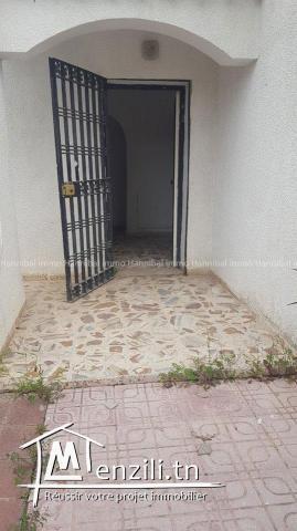 A vendre un duplex s+4 à la Marsa cité el khalil