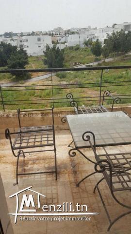 A vendre appartement S+3 très haut standing à Gammarth supérieur dans une résidence R+2