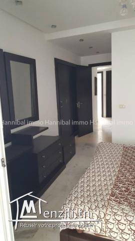 A vendre appartement S+3 très haut standing à Gammarth supérieur dans une résidence R+2