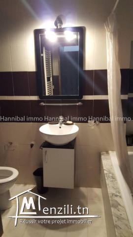 A vendre appartement S+3 très haut standing à Gammarth supérieur dans une résidence R+2