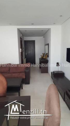 A vendre appartement S+3 très haut standing à Gammarth supérieur dans une résidence R+2