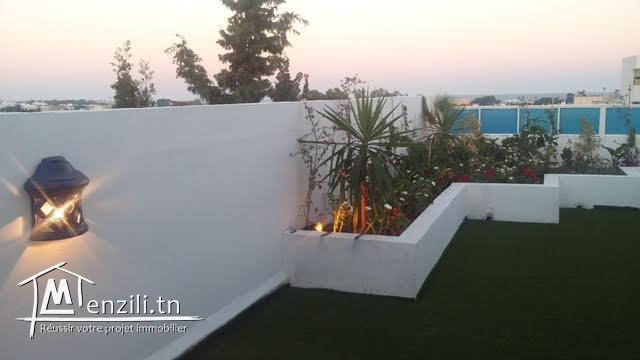 Une résidence de 1200 m² sur un terrain de 800 m² à 2200 MDT