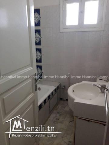 A vendre appartement S+3 à la marsa cité el rabiaa l’appartement
