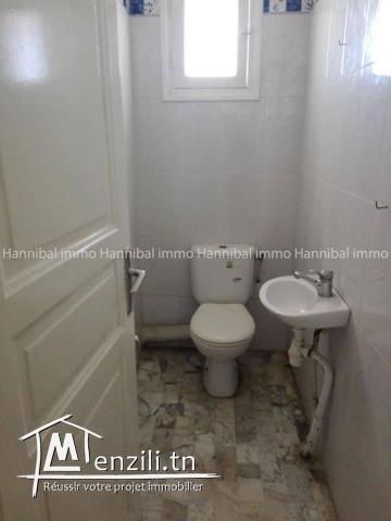 A vendre appartement S+3 à la marsa cité el rabiaa l’appartement