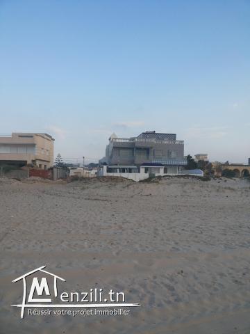 a vendre ou a louer Villa au bord de la mer