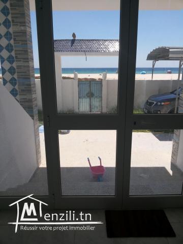 a vendre ou a louer Villa au bord de la mer