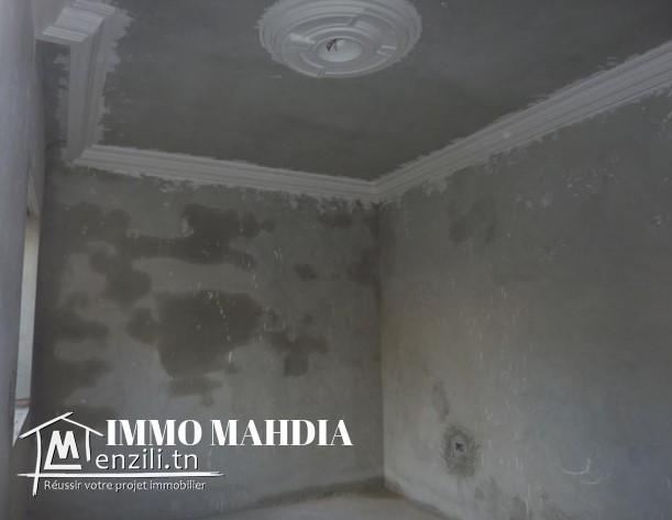 À Vendre une maison indépendante inachevée