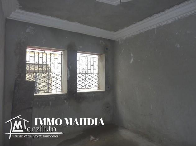 À Vendre une maison indépendante inachevée