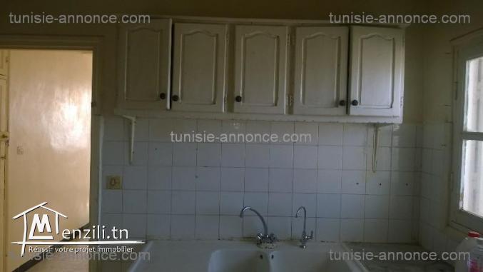 Appartement cité essaada 1 emplacement idéal