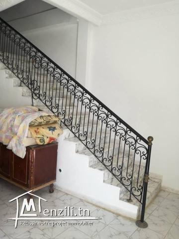 duplex a lycée farabi zone calme cité kelibia