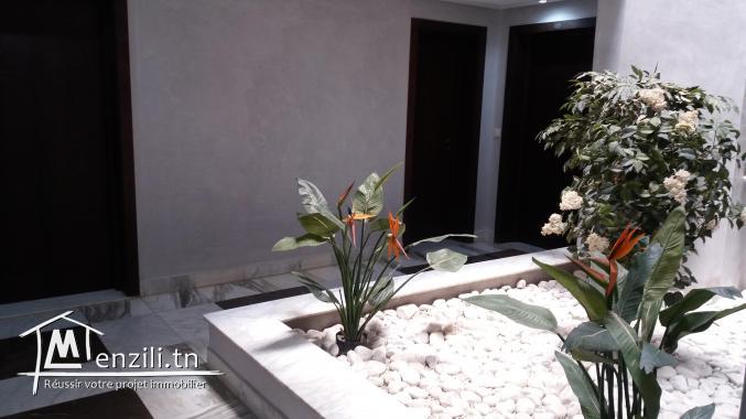 A vendre appartement 3+SS+jardin Jardins de Carthage