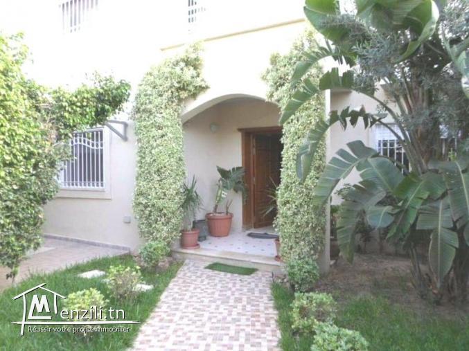 A vendre villa jumelée à la soukra
