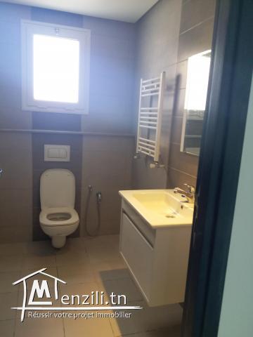 A VENDRE A BHAR LAZREG un bel appartement