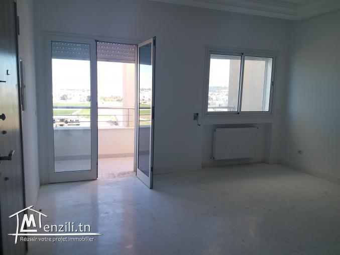 A VENDRE A BHAR LAZREG un bel appartement