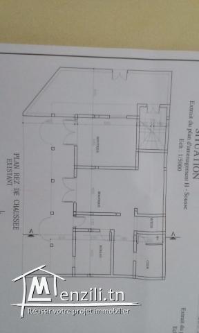 Local commercial pour toute activités a vendre mûr