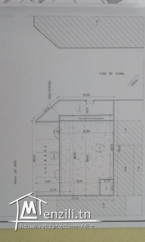 Local commercial pour toute activités a vendre mûr