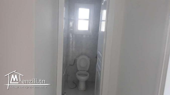 Spacieuse étage villa 200m2 terrasse jardin garage