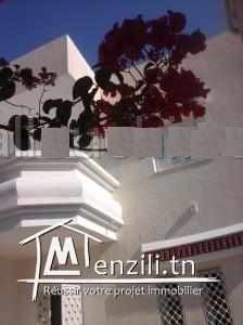 Spacieuse étage villa 200m2 terrasse jardin garage