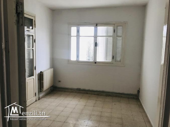 A louer étage de villa à mutuelleville