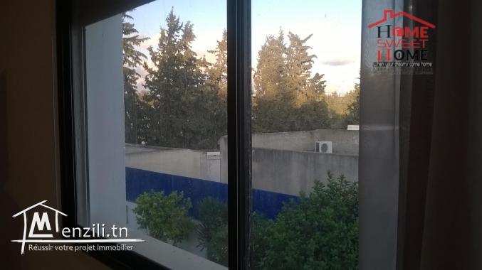 Belle villa avec piscine à la Soukra