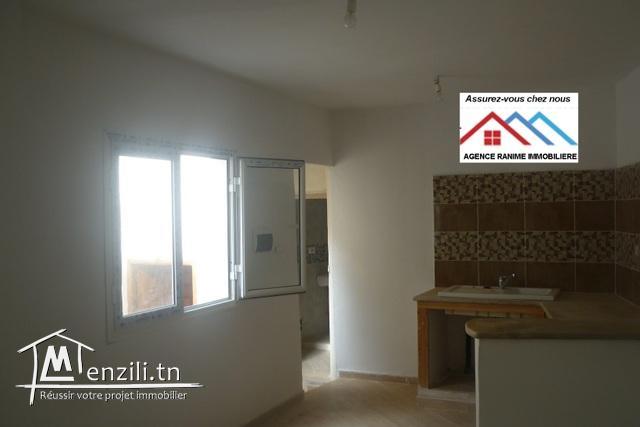 Belle maison au v ville d'el haouaria avec t bleu