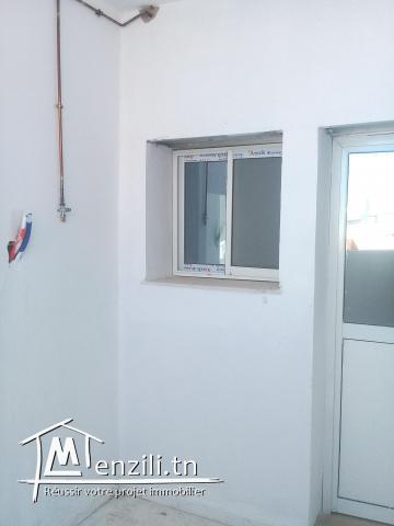 1ere etage a cite elhidhab fouchana ben arous