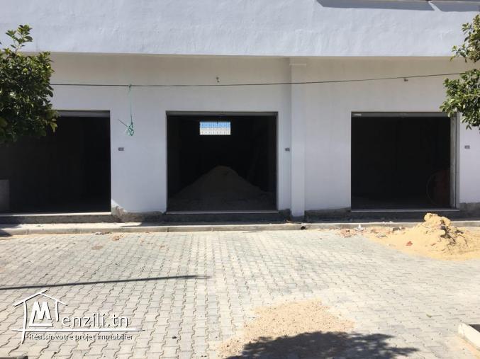 Local commercial de 160 m2 a louer