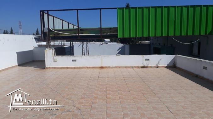 vente ou location dépôt à Boumhel pour usage industriel ou stockage