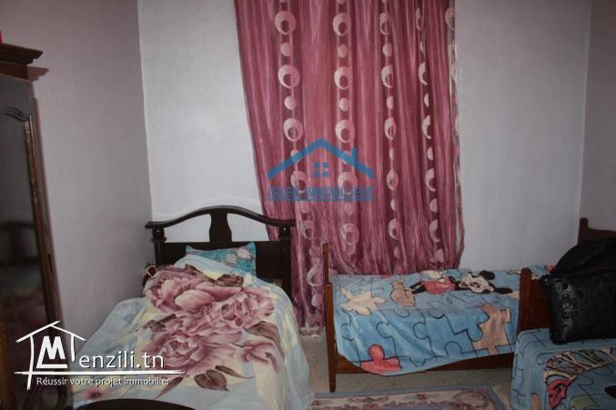 une maison à vendre pas loin du centre ville Hammamet