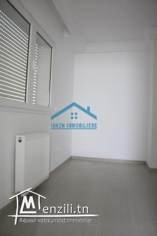 a vendre appartement au  deuxième étage