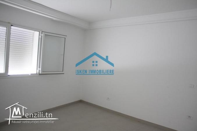 a vendre appartement au  deuxième étage