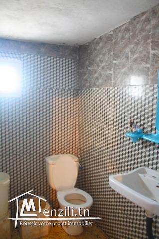 une jolie maison avec studio a vendre