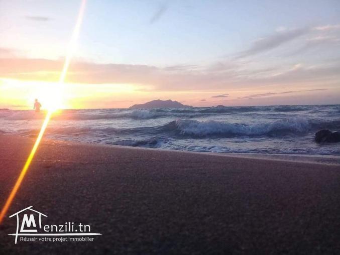 Maison a vendre inachevé 1min de  la mer el haouaria
