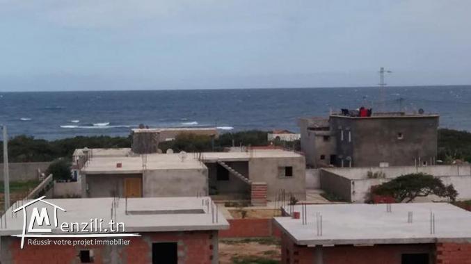Maison a vendre inachevé 1min de  la mer el haouaria