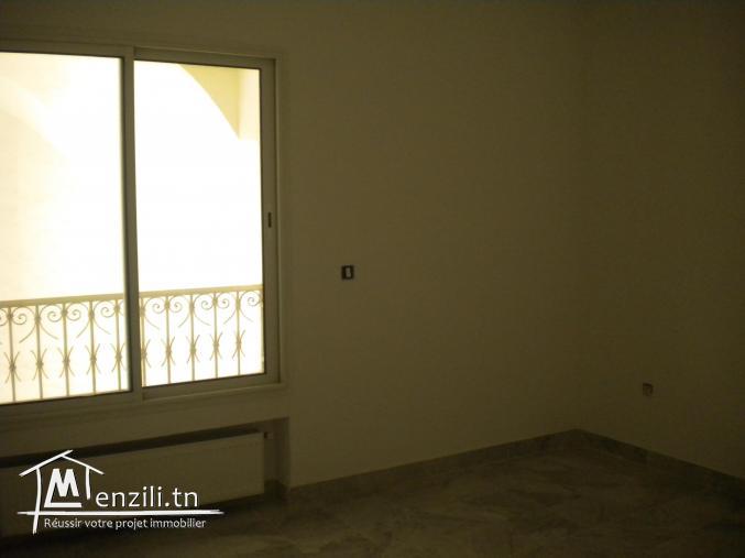 pieds dans l'eau à 640 000 DT à Hammamet