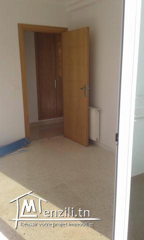 appartement a cite zayatine aouina Tunis