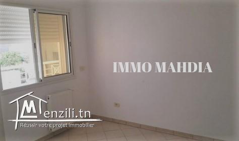 un appartement S+2 vide "
