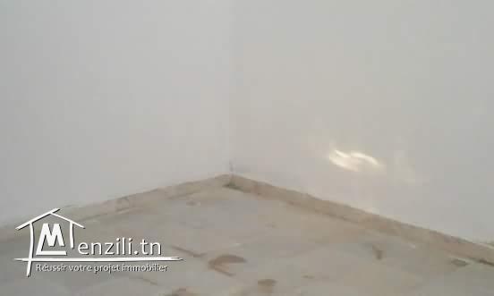 Garage commercial à louer