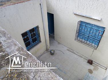 دار جديد للبيع في وسط مدينة البقالطة